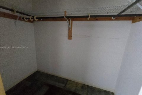 Купить таунхаус в Пальметто-Бей, Флорида 3 спальни, 152.17м2, № 2057205 - фото 8