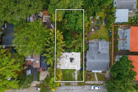 Propiedad comercial en venta en Miami, Florida, 82.5 m2 № 2048122 - foto 17