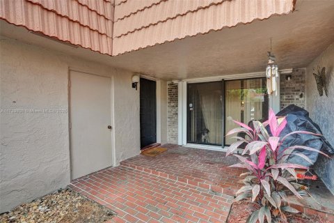 Adosado en venta en Davie, Florida, 3 dormitorios, 179.95 m2 № 1488209 - foto 8