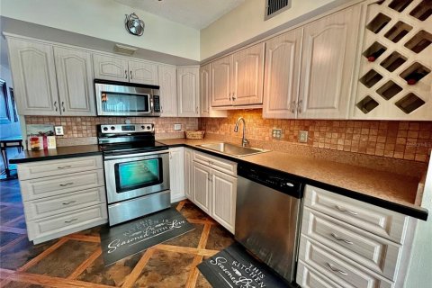 Купить кондоминиум в Клируотер, Флорида 5 комнат, 102.19м2, № 1628930 - фото 10