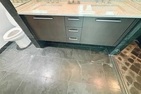Appartement à louer à Miami, Floride: 1 chambre, 84.73 m2 № 1996379 - photo 23
