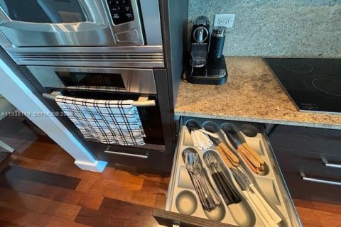 Appartement à louer à Miami, Floride: 1 chambre, 84.73 m2 № 1996379 - photo 17