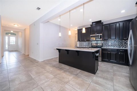 Casa en venta en Kissimmee, Florida, 4 dormitorios, 202.16 m2 № 2131854 - foto 18