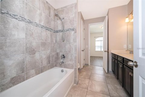 Casa en venta en Kissimmee, Florida, 4 dormitorios, 202.16 m2 № 2131854 - foto 12