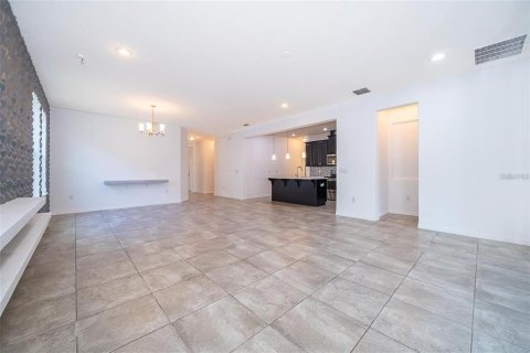 Casa en venta en Kissimmee, Florida, 4 dormitorios, 202.16 m2 № 2131854 - foto 16