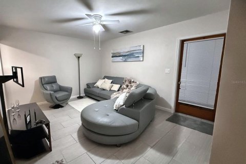 Villa ou maison à vendre à Lakeland, Floride: 3 chambres, 111.95 m2 № 2421839 - photo 4