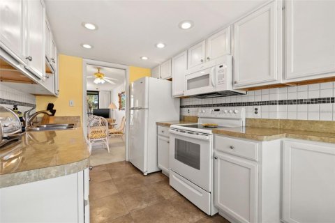 Copropriété à louer à South Pasadena, Floride: 2 chambres, 95.69 m2 № 1851006 - photo 9