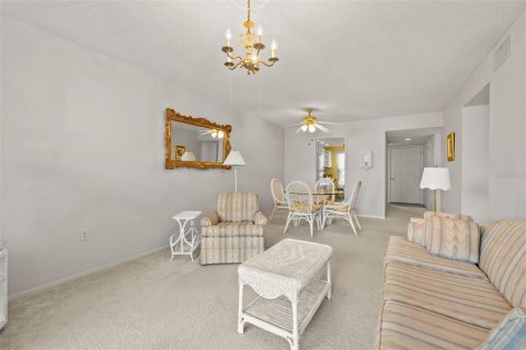 Copropriété à louer à South Pasadena, Floride: 2 chambres, 95.69 m2 № 1851006 - photo 6