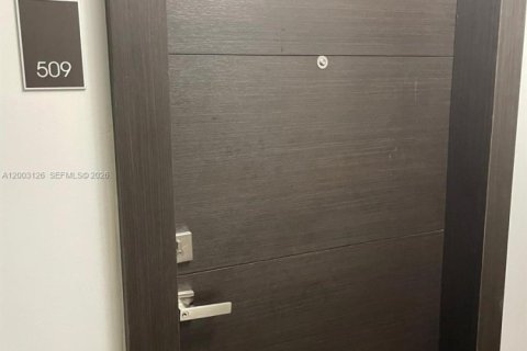 Condominio en venta en Aventura, Florida, 2 dormitorios, 113.34 m2 № 2066493 - foto 27