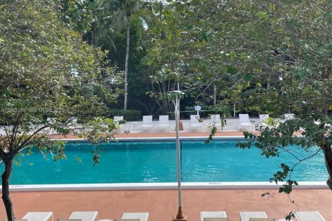 Condominio en venta en Aventura, Florida, 2 dormitorios, 113.34 m2 № 2066493 - foto 23