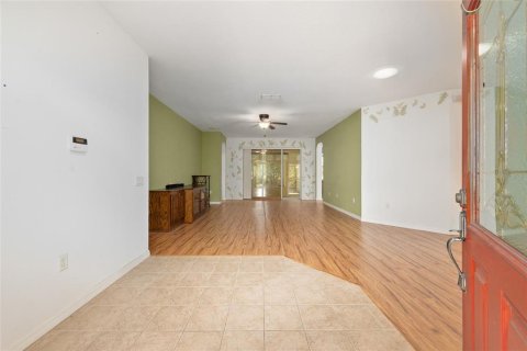 Casa en venta en Ocala, Florida, 3 dormitorios, 188.78 m2 № 2207455 - foto 5