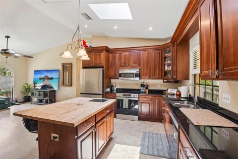 Villa ou maison à vendre à Pinellas Park, Floride: 3 chambres, 184.78 m2 № 2196620 - photo 6