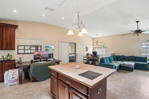 Villa ou maison à vendre à Pinellas Park, Floride: 3 chambres, 184.78 m2 № 2196620 - photo 5