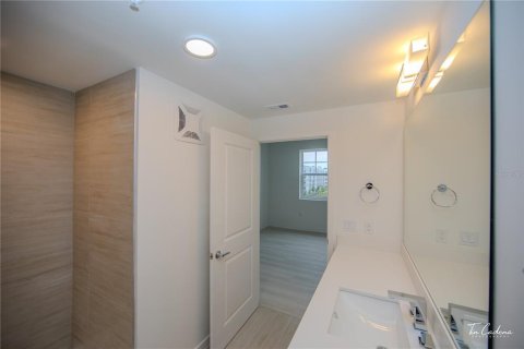Appartement à louer à Orlando, Floride: 2 chambres, 95.04 m2 № 2403040 - photo 10