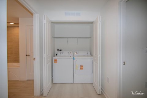 Appartement à louer à Orlando, Floride: 2 chambres, 95.04 m2 № 2403040 - photo 18