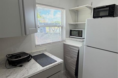 Снять в аренду квартиру в Орландо, Флорида 1 комната, 37.16м2, № 2092541 - фото 4
