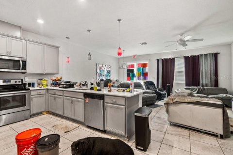 Townhouse in Kissimmee, Florida 4 bedrooms, 152.08 sq.m. № 2149638 - photo 12