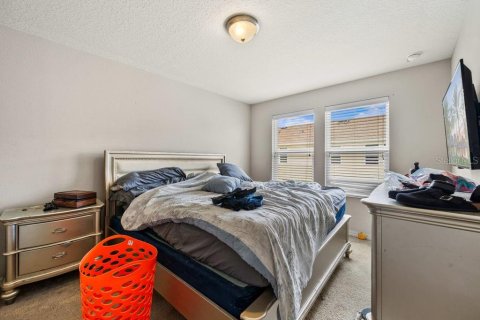 Townhouse in Kissimmee, Florida 4 bedrooms, 152.08 sq.m. № 2149638 - photo 25