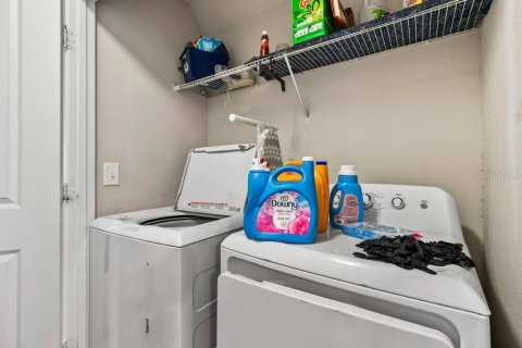 Townhouse in Kissimmee, Florida 4 bedrooms, 152.08 sq.m. № 2149638 - photo 21
