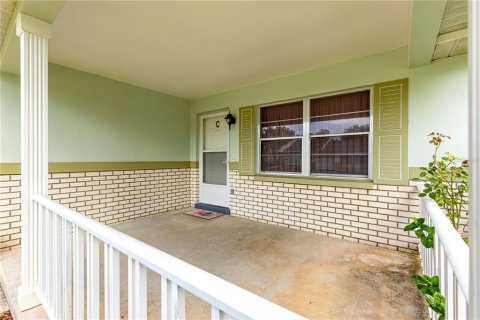 Casa en venta en Ocala, Florida, 2 dormitorios, 162.39 m2 № 1906162 - foto 3