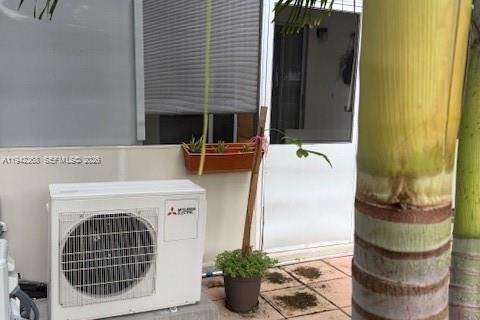 Casa en venta en Deerfield Beach, Florida, 1 dormitorio, 65.03 m2 № 2003949 - foto 9