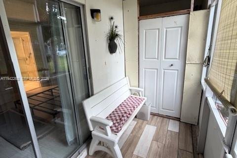 Casa en venta en Deerfield Beach, Florida, 1 dormitorio, 65.03 m2 № 2003949 - foto 8