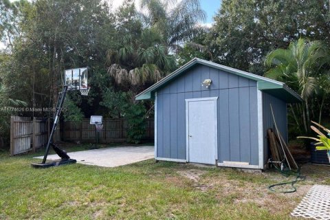 House in St. Lucie, Florida 3 bedrooms, 130.06 sq.m. № 1868564 - photo 11