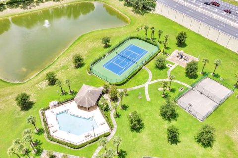 Villa ou maison à vendre à Davenport, Floride: 4 chambres, 178.47 m2 № 2338915 - photo 5
