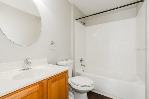 Adosado en alquiler en Tampa, Florida, 3 dormitorios, 163.97 m2 № 2149707 - foto 12