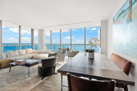 Купить кондоминиум в Майами-Бич, Флорида 2 спальни, 118.82м2, № 1939045 - фото 11