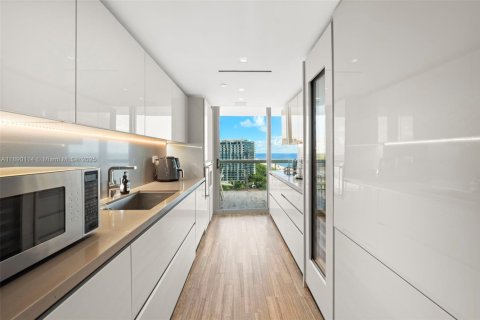 Купить кондоминиум в Майами-Бич, Флорида 2 спальни, 118.82м2, № 1939045 - фото 14