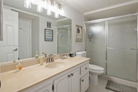 Condo in Weston, Florida, 2 bedrooms  № 1998777 - photo 12