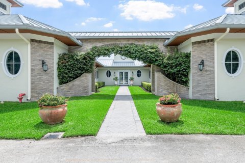 Villa ou maison à vendre à Wellington, Floride: 3 chambres, 384.34 m2 № 2184138 - photo 10