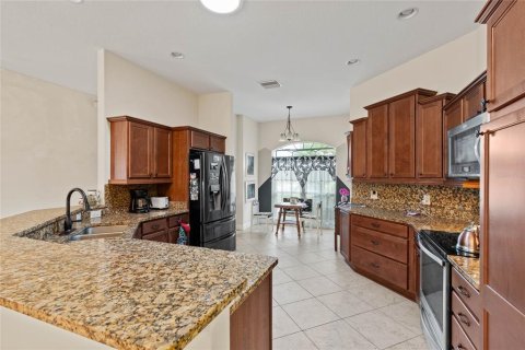 Casa en venta en The Villages, Florida, 3 dormitorios, 189.06 m2 № 1819487 - foto 21