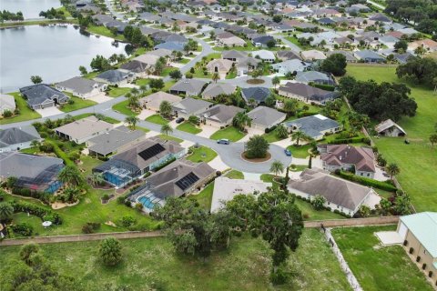 Casa en venta en The Villages, Florida, 3 dormitorios, 189.06 m2 № 1819487 - foto 5