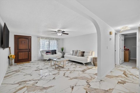 Casa en venta en Hudson, Florida, 3 dormitorios, 113.53 m2 № 1894458 - foto 9