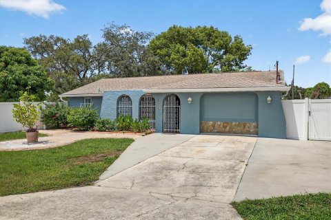 Casa en venta en Hudson, Florida, 3 dormitorios, 113.53 m2 № 1894458 - foto 3