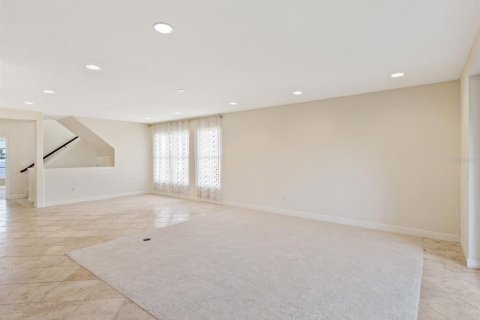 Adosado en alquiler en Bradenton, Florida, 4 dormitorios, 408.03 m2 № 1904449 - foto 16