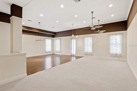 Adosado en alquiler en Bradenton, Florida, 4 dormitorios, 408.03 m2 № 1904449 - foto 12