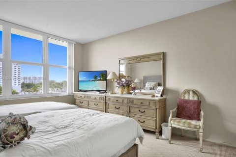 Copropriété à louer à Miami Beach, Floride: 2 chambres, 105.35 m2 № 2053708 - photo 12