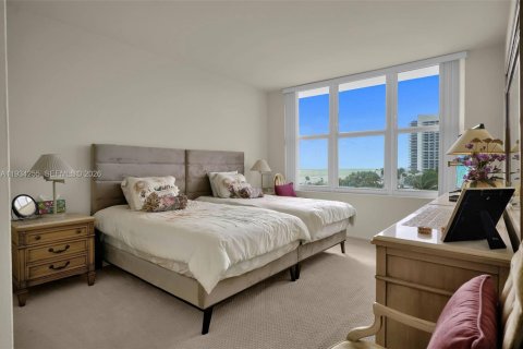Copropriété à louer à Miami Beach, Floride: 2 chambres, 105.35 m2 № 2053708 - photo 13