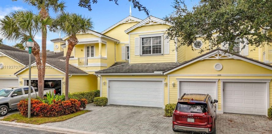 Townhouse in St. Lucie, Florida 3 bedrooms, 170.94 sq.m. № 1996083