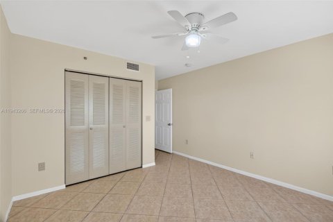Copropriété à louer à Jensen Beach, Floride: 1 chambre, 72.56 m2 № 1999621 - photo 16