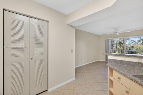 Copropriété à louer à Jensen Beach, Floride: 1 chambre, 72.56 m2 № 1999621 - photo 12
