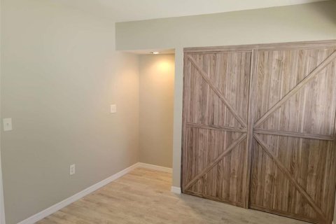 Condominio en venta en Sarasota, Florida, 1 dormitorio, 39.76 m2 № 1888435 - foto 18