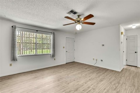 House in Brooksville, Florida 2 bedrooms, 77.29 sq.m. № 1884390 - photo 6