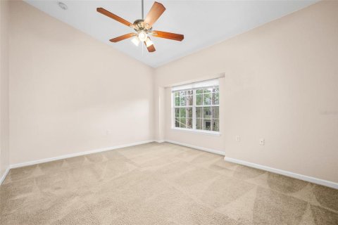 Condo in Gainesville, Florida, 2 bedrooms  № 2204448 - photo 19