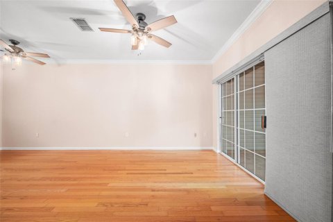 Condo in Gainesville, Florida, 2 bedrooms  № 2204448 - photo 29