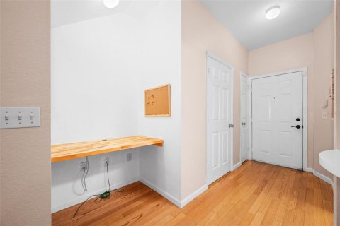 Condo in Gainesville, Florida, 2 bedrooms  № 2204448 - photo 12