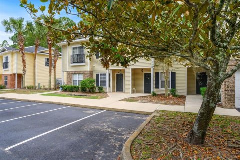 Condo in Gainesville, Florida, 2 bedrooms  № 2204448 - photo 3